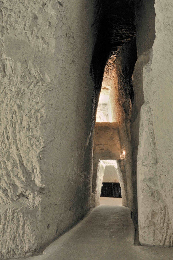 Quarry cellar, colline Saint-Nicaise, Reims